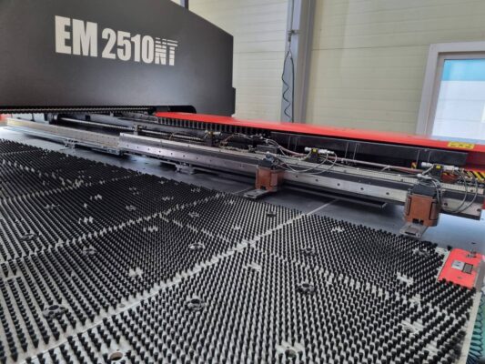 AMADA EM-2510NT 2014